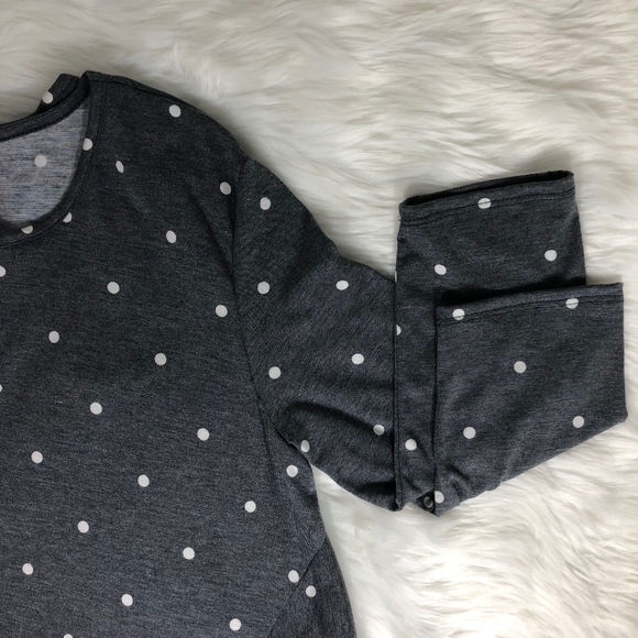 Polka Dot High Low Top with Front Knot - Picture 5 of 6